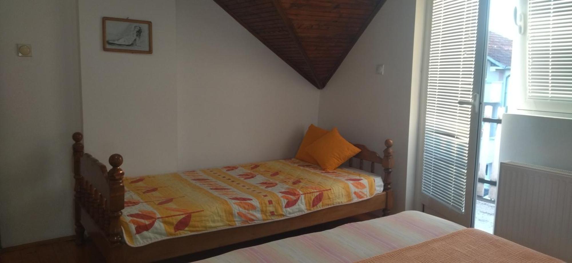 Vila Lenka Sokobanja Rum bild